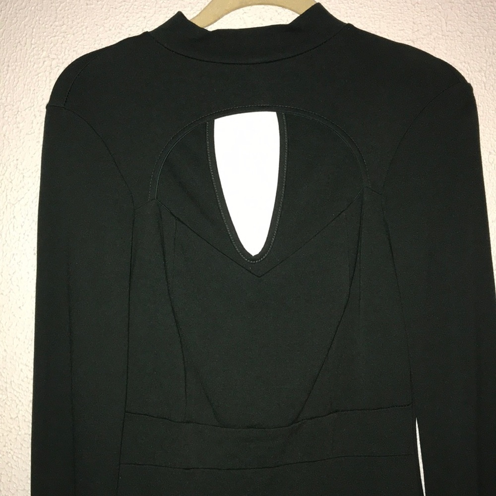 Dress - Picture 4 of 4